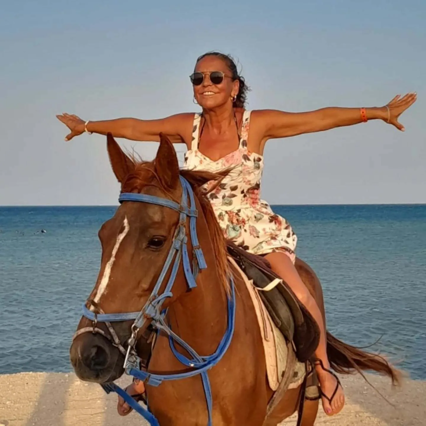 Photoshoot with horses on the beach in Hurghada